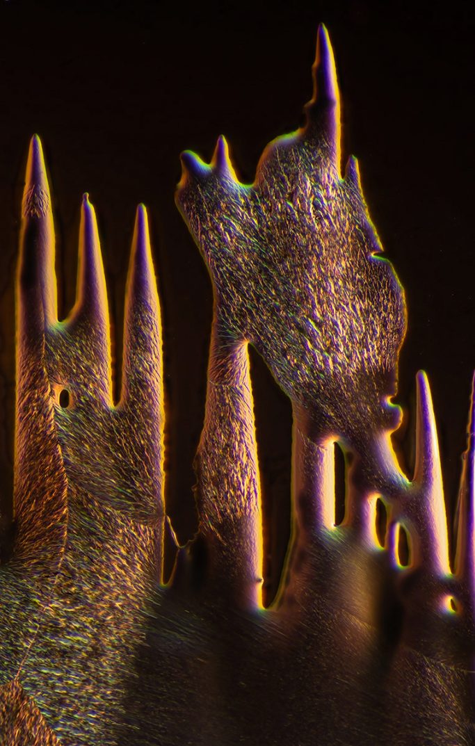 PEG Polyethylenglycol, Bildbreite = 1,2 mm Mikrofoto von PEG Polyethylenglycol, Mikrokristalle in Rheinberg-Beleuchtung, 6.2, Bildbreite = 1,2 mm